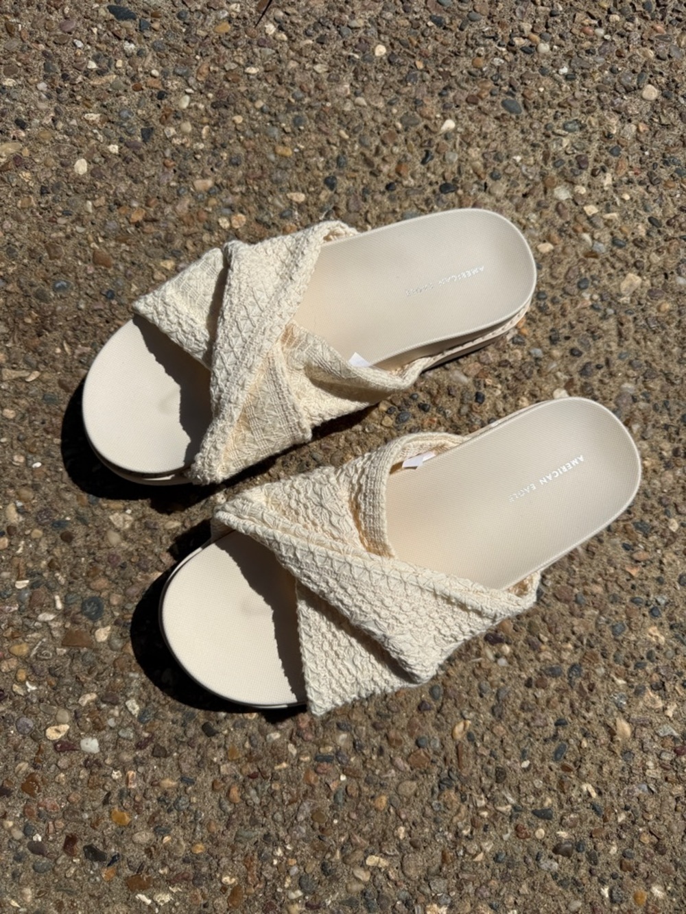 American Eagle Outfitters Cream Crochet Cross-Band Slide Sandals Size 7  37.5
